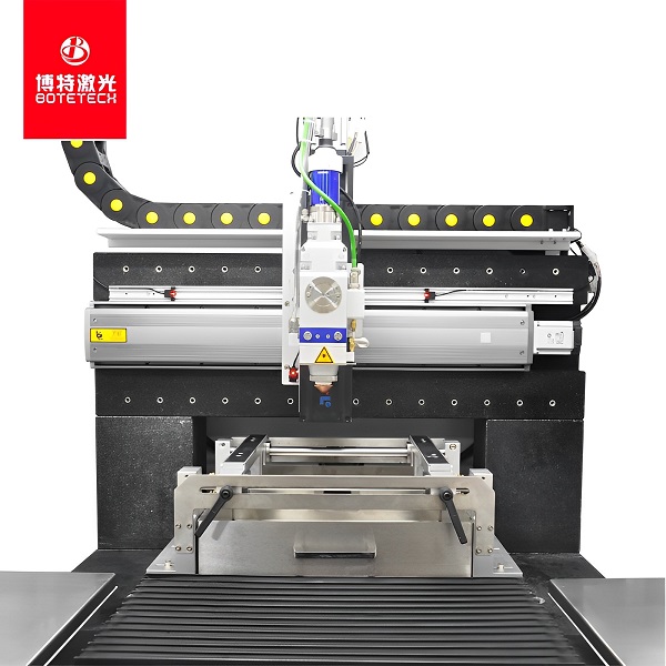 金屬精密切割機(jī) 金屬精密切割機(jī)